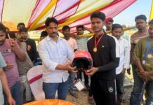 जमायडीह में क्रिकेट का रोमांच, अमडीहा टीम बनी चैंपियन