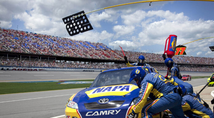 Rory Mcilroy just 4-putted for the second time in two days