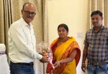 वार्ड 5 की समस्याओं को लेकर पार्षद का बीसीसीएल प्रबंधन को ज्ञापन