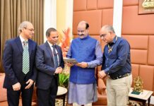 लोकसभा अध्यक्ष ने ‘स्व-गणना’ कर डिजिटल जनगणना 2027 की शुरुआत को दिया बल