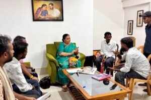 Godda News: मंत्री ने सुनीं क्षेत्रवासियों की जनसमस्याएं, समाधान का भरोसा